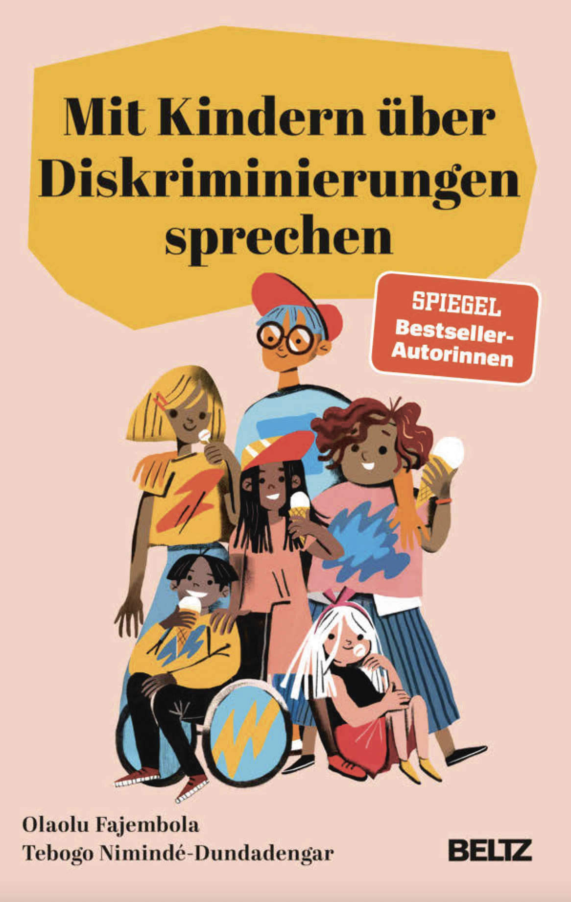 Buchcover Mit Kindern über Diskriminierung sprechen. Ein Bild von Kindern mit unterschiedlichen Hintergründen und Behinderungen.